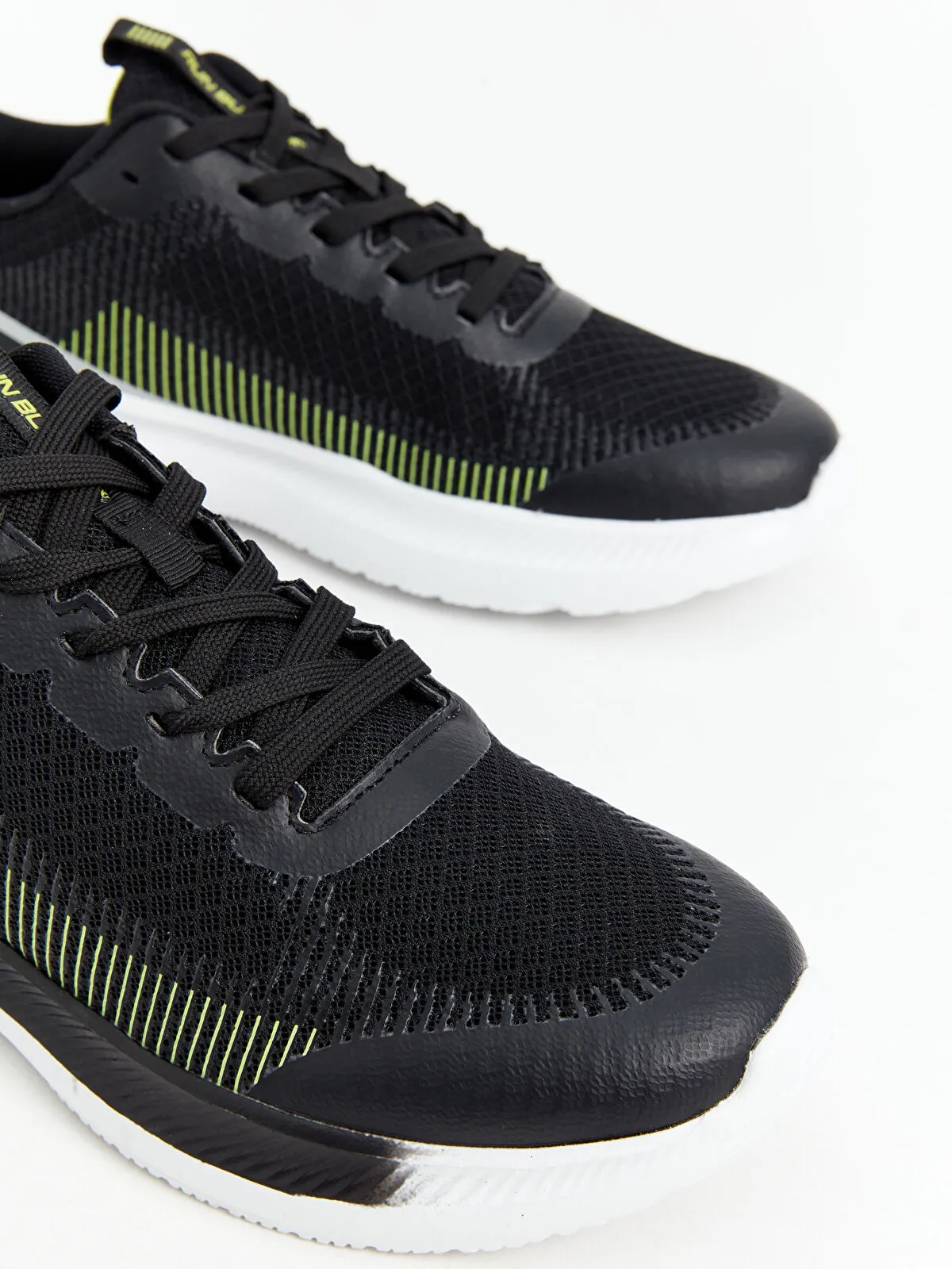 NEGRU Pantofi Sport