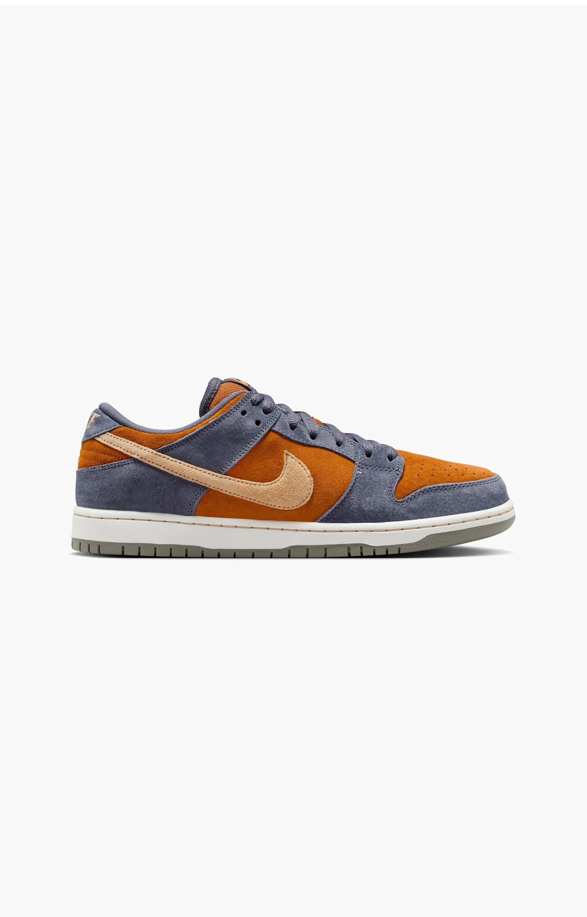 Nike SB Dunk Low Pro Shoe, Light Carbon/Monarch/Summit White/Sesame