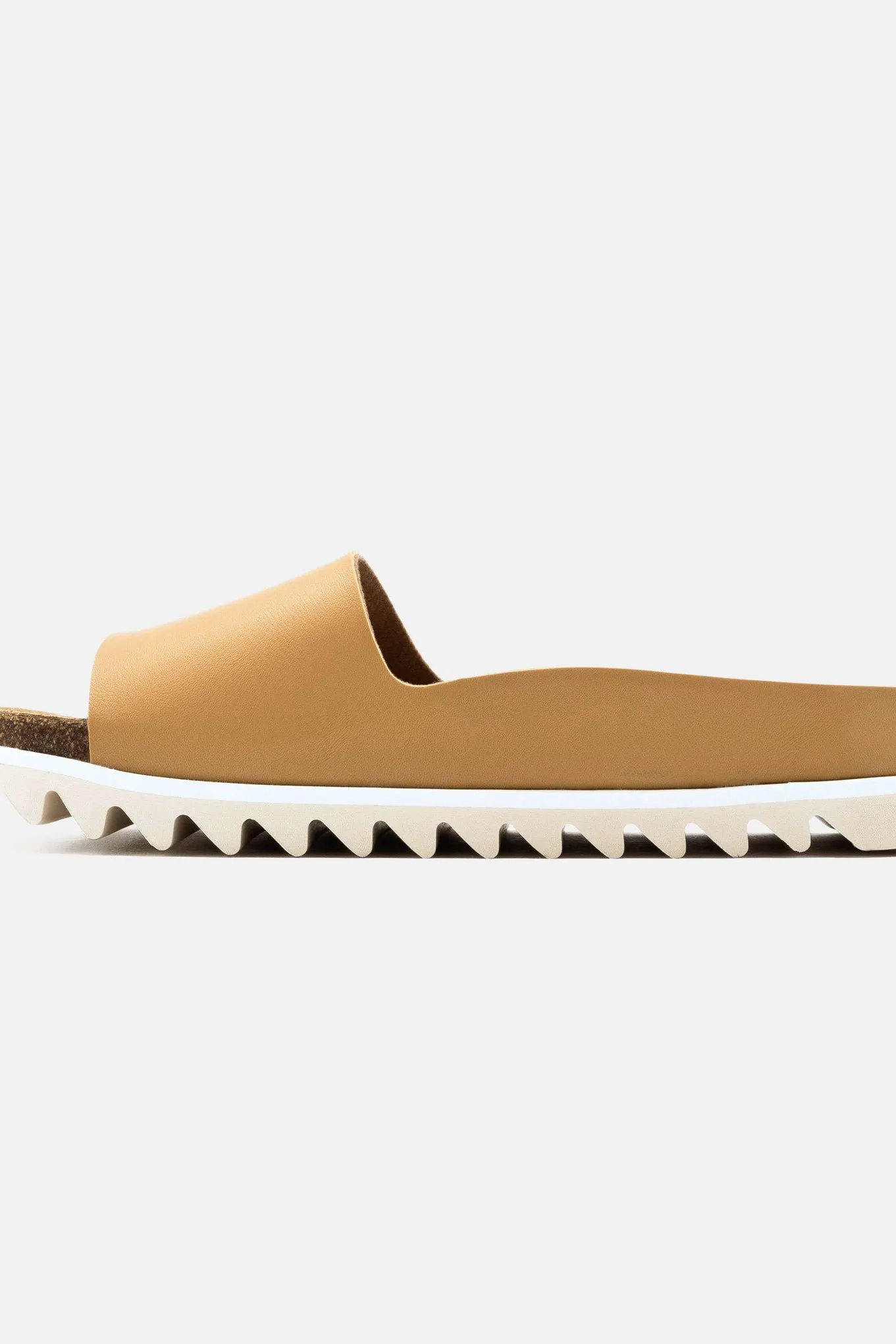 PALM SANDAL cognac vegan