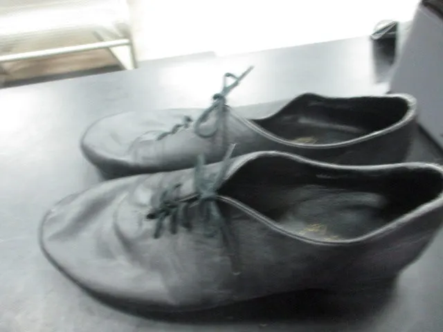 Used Leo's Giordano Tap Shoes